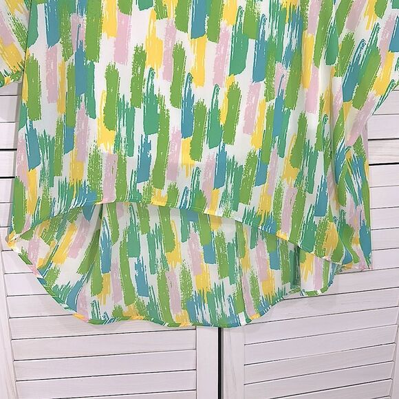 Adrianne Top Size Medium Flowy Top Hi-Lo Hem NWT - Picture 8 of 10
